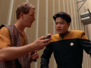 Paris rescues Harry because he doesn't want to be a loser