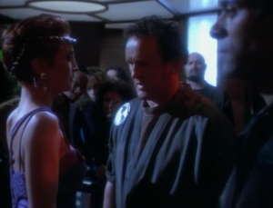 Mirror-O'Brien gives a speech