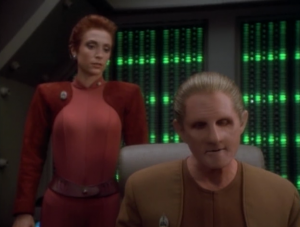 Kira and Odo investigate