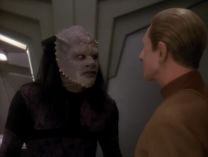 The writers explore the genetically implanted instincts in the Jem'Hadar. 