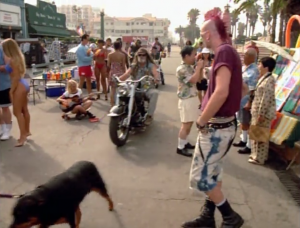 This shot is the most cartoonish representation of the late 90s I've ever seen