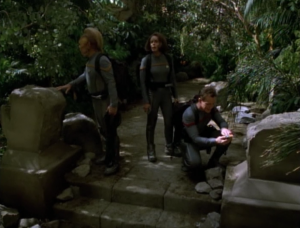 B'Elanna, Neelix and Paris go down to a planet because they detected a resource they need. They also find some ruins of a civilization that was destroyed