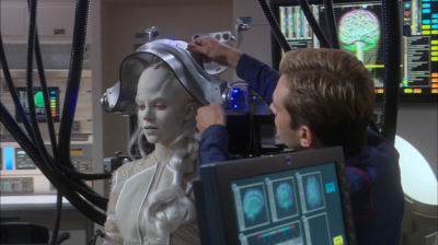 The sister of the missing Aenar decides to help Enterprise