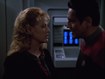 Then Chakotay tries to convince her that they were in love, but now she thinks she'd better go home