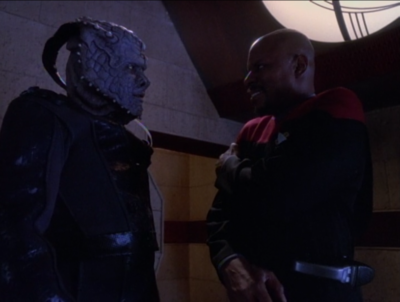 The Jem'Hadar guy doesn't understand why Sisko is such a nice guy and not all super-soldier-ish 