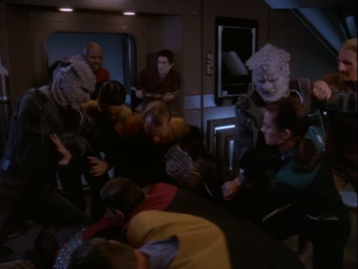 But they don't really get along. I like the rivalry between the Jem'Hadar and Klingons (in case, specifically Worf)